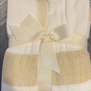 Elegant Cream and Gold Throw